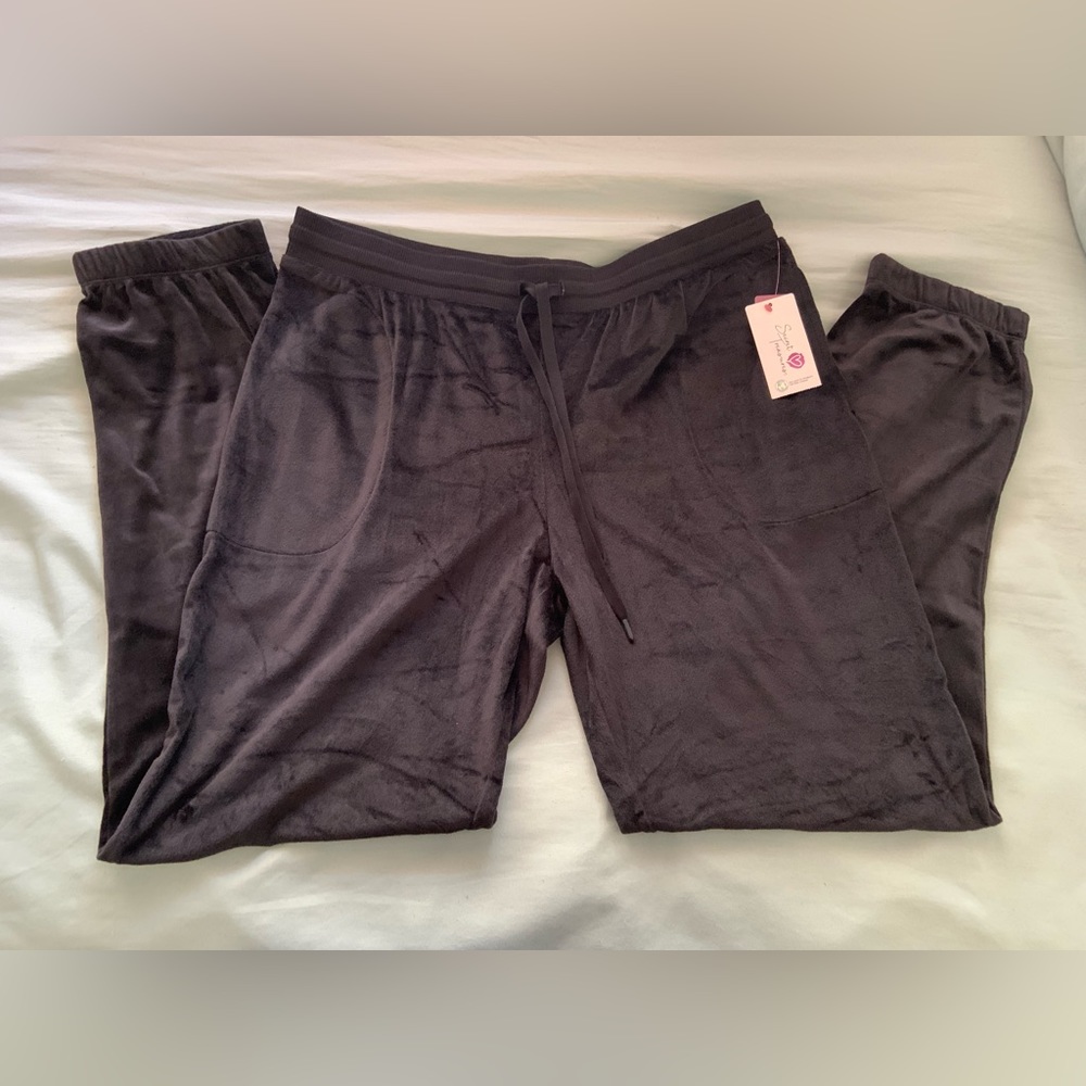 Black Velvet Leggings